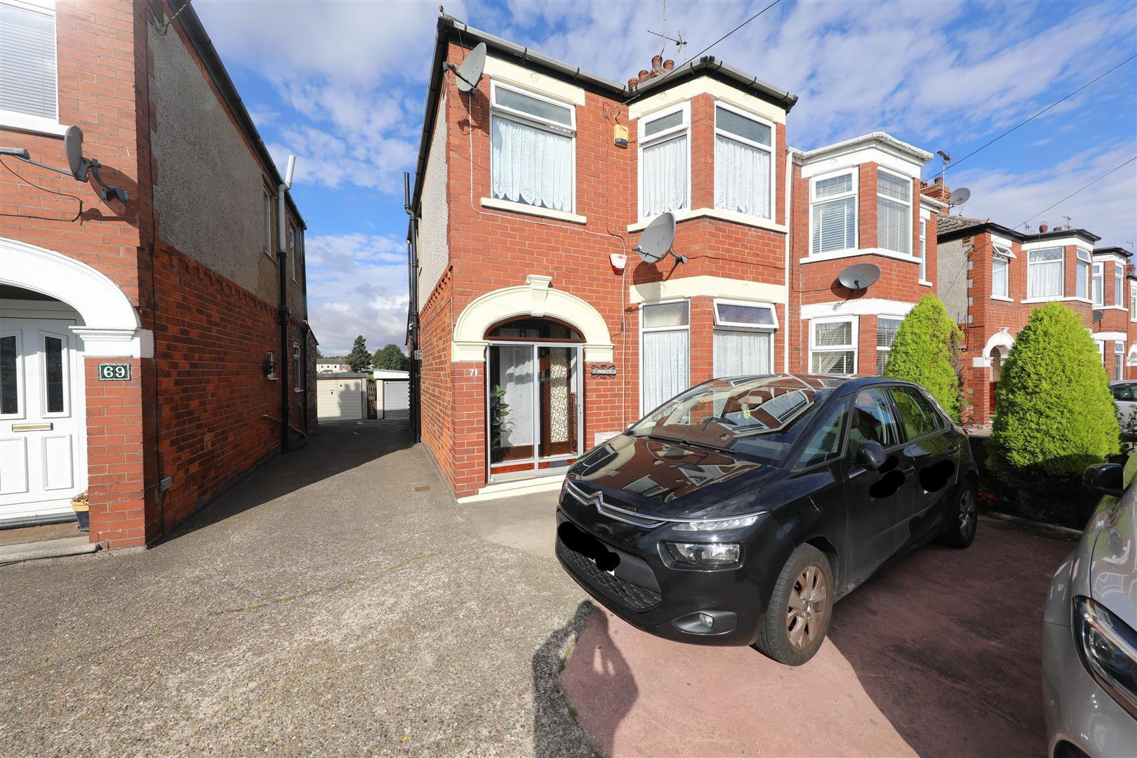 Property & Houses for Sale & Let in Hull Symonds & Greenham